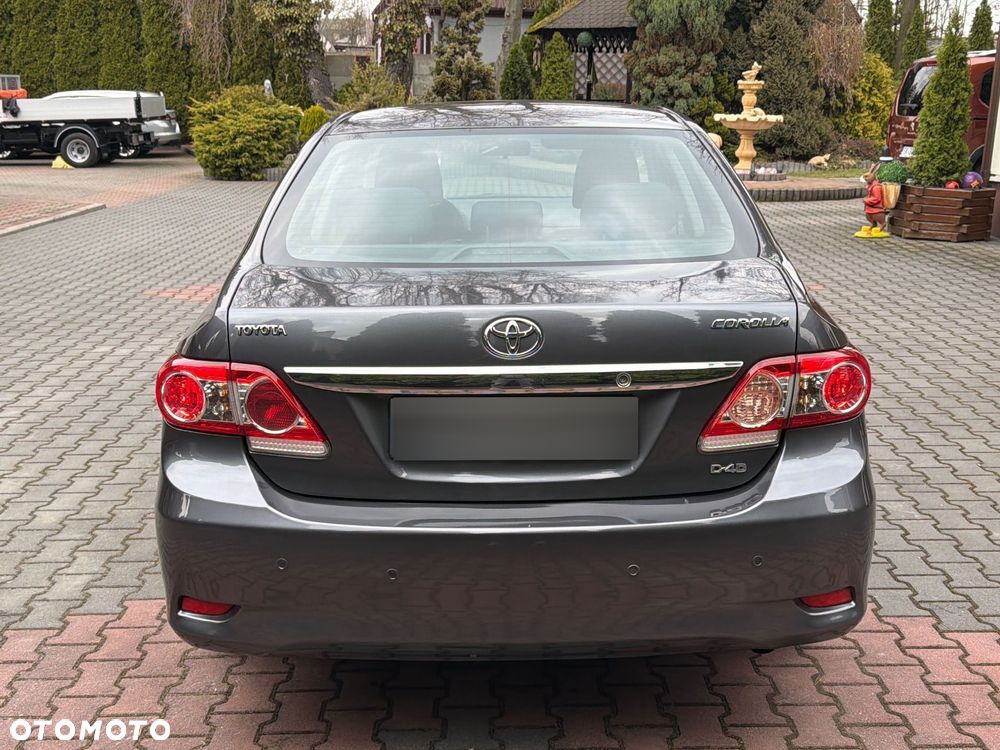 Toyota Corolla 1.6 Premium - 9