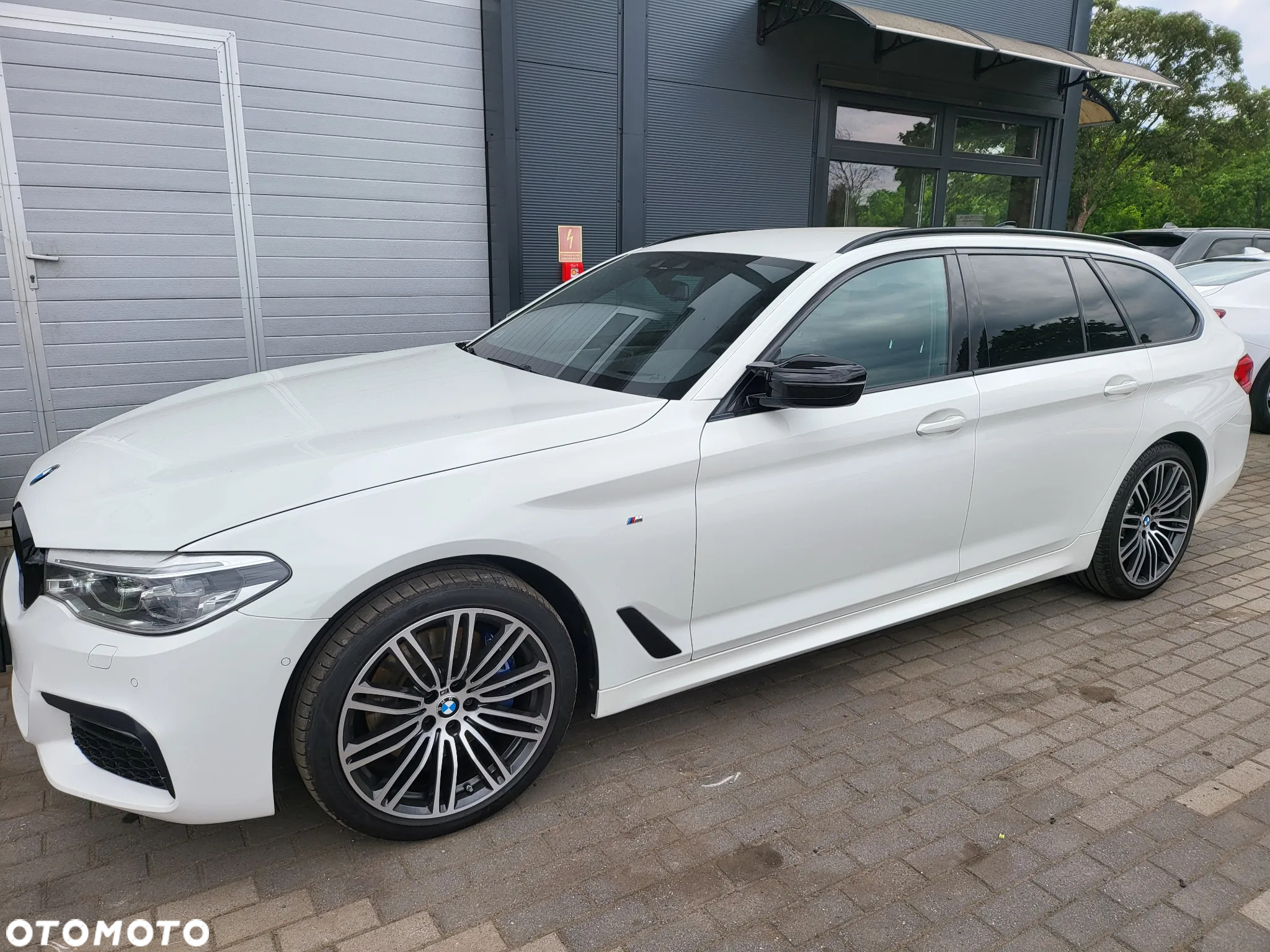 BMW Seria 5 - 34