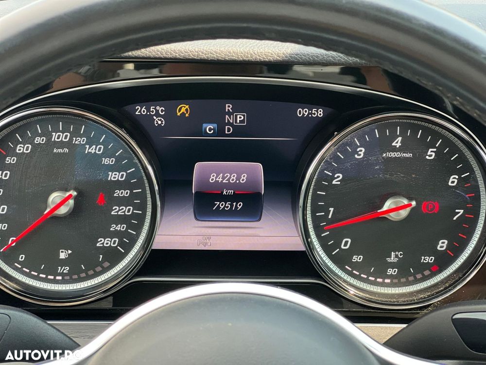 Mercedes-Benz E 200 4MATIC - 22