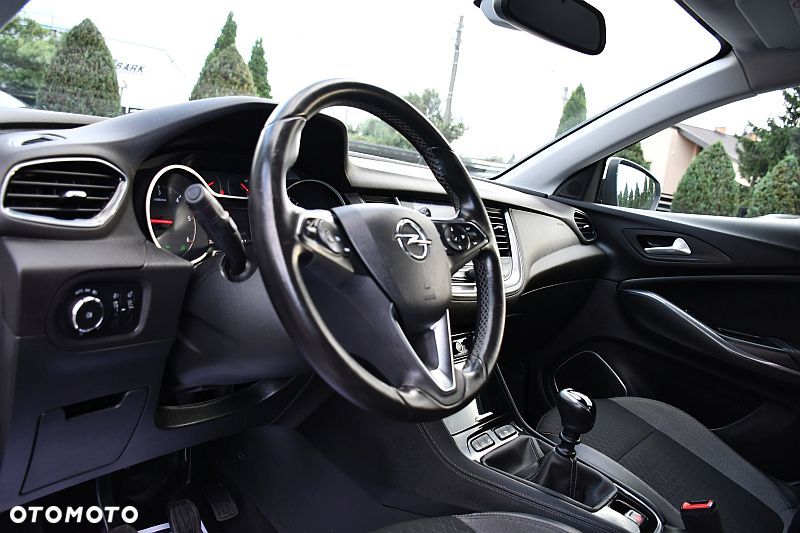 Opel Grandland X 1.6 D Start/Stop INNOVATION - 11