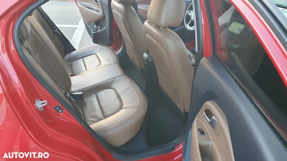 Kia Rio - 21