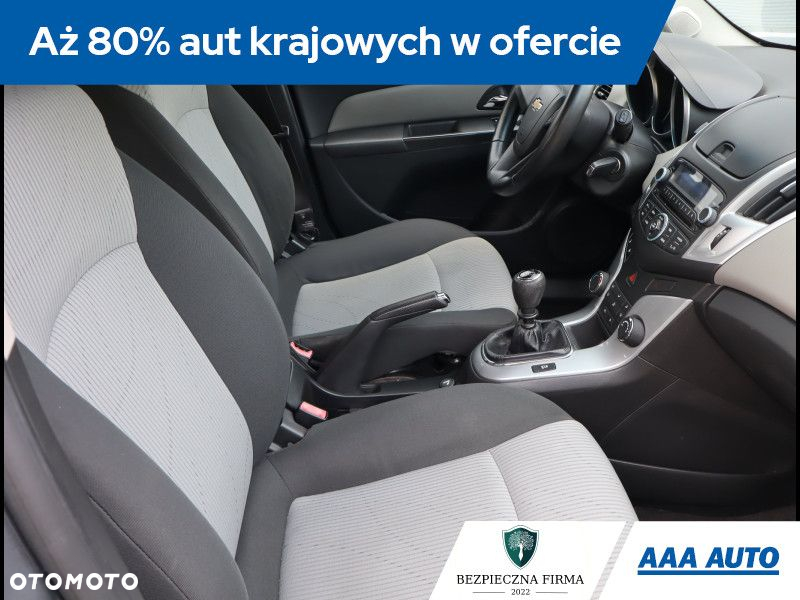 Chevrolet Cruze - 10