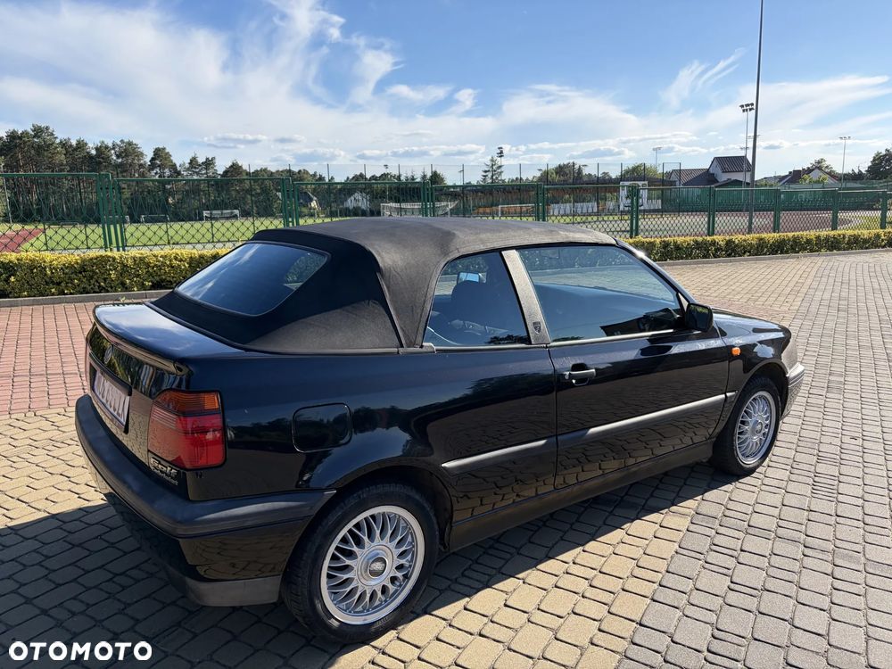 Volkswagen Golf 1.8 CL - 2