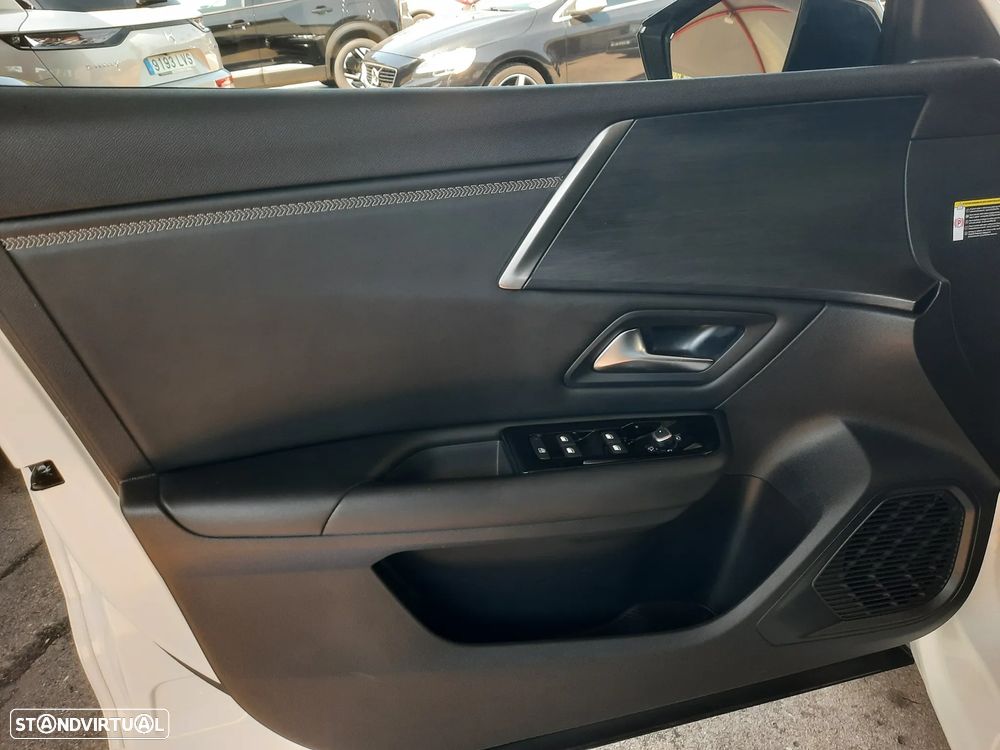 Citroën C5 X 1.6 Hybrid Shine e-EAT8 - 22