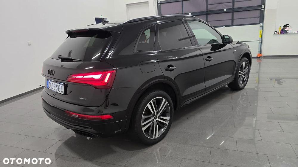 Audi Q5 35 TDI Quattro S tronic design - 2