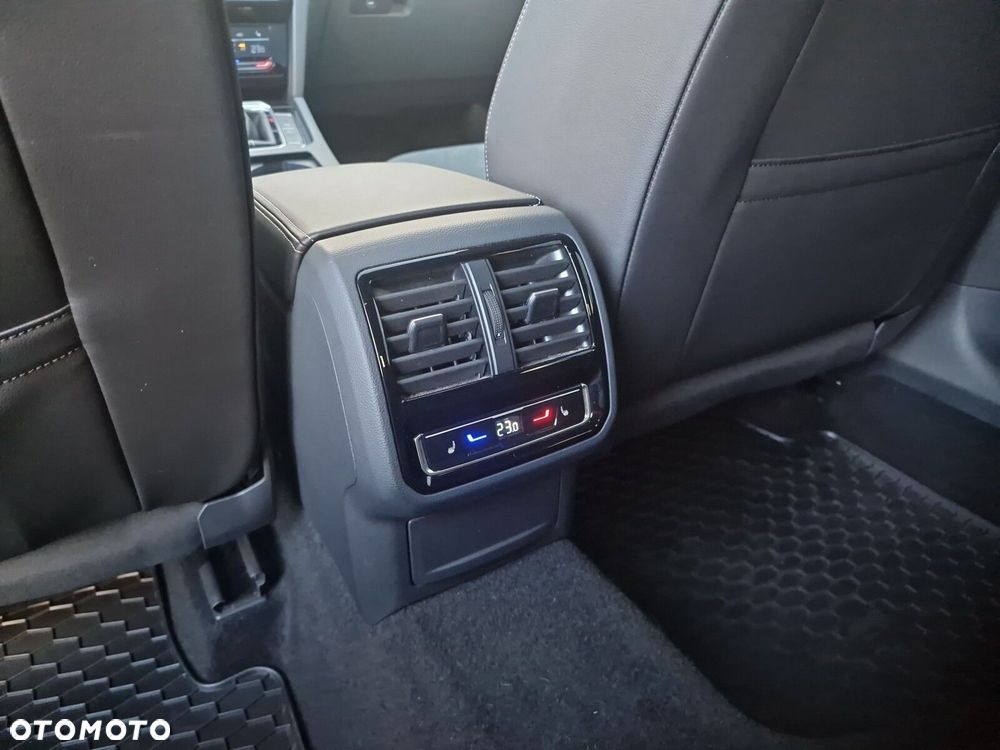 Volkswagen Arteon 2.0 TSI R-Line DSG - 20