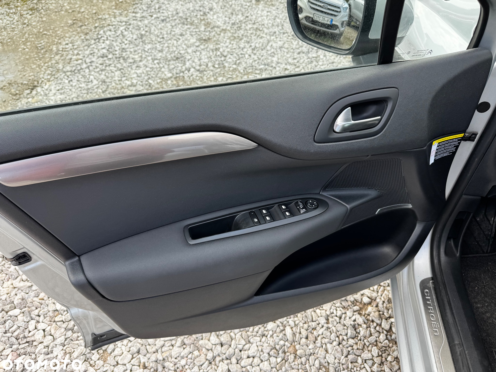 Citroën C4 1.6 VTi Exclusive - 29