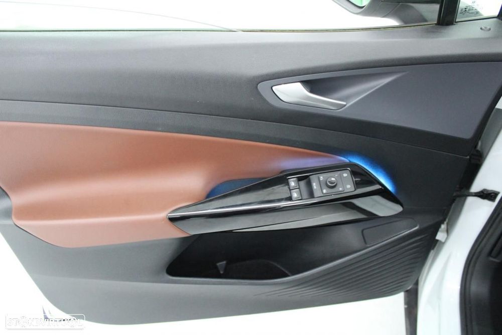 VW ID.4 77 kWh Pro Performance 1st - 9