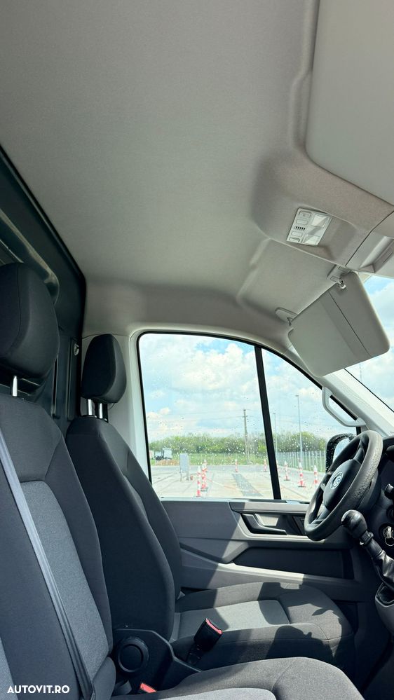 Volkswagen Crafter 3.5 CD Sasiu L4 FWD 103kW - 15
