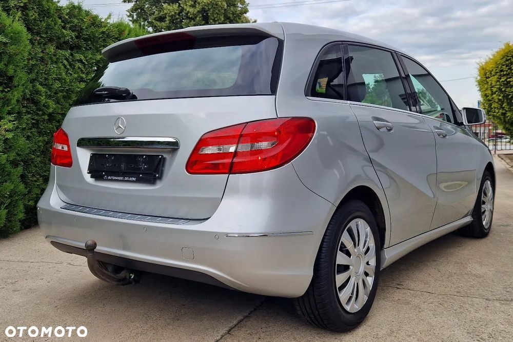 Mercedes-Benz Klasa B 180 CDI (BlueEFFICIENCY) - 4