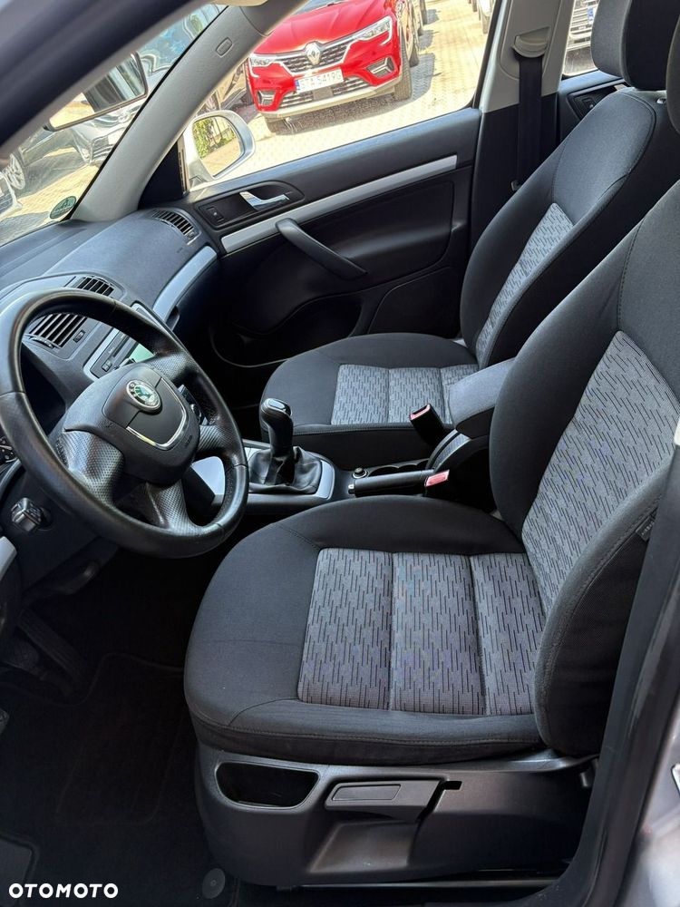 Skoda Octavia - 14