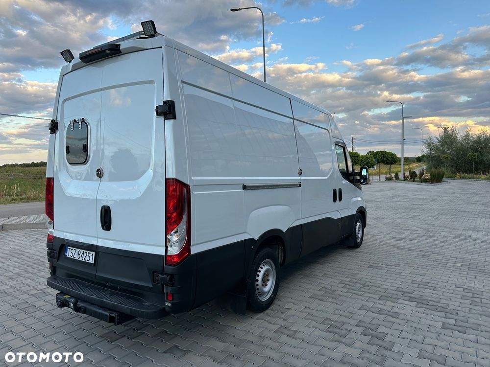 Iveco Daily 35s14 - 11