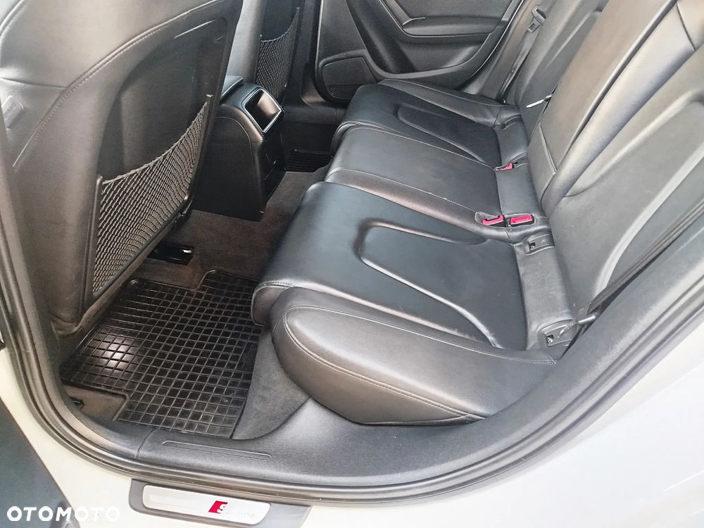 Audi A4 Avant 2.0 TDI DPF S line Sportpaket - 31