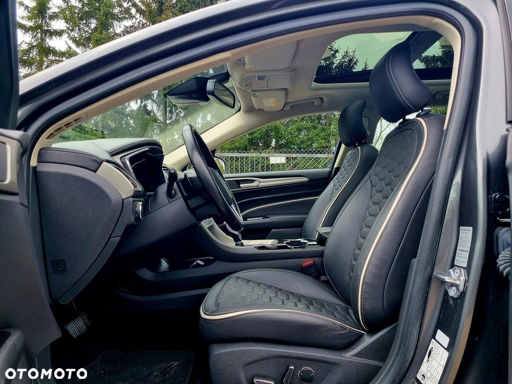 Ford Mondeo 2.0 EcoBoost STart-Stopp Autom Vignale - 15