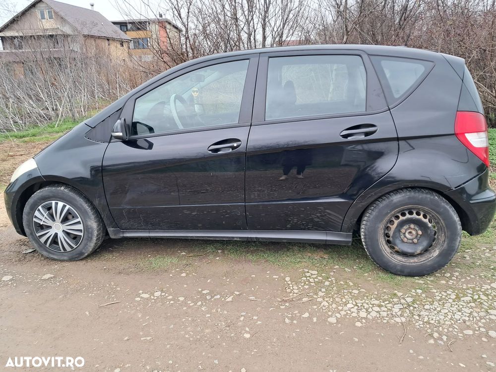 Mercedes-Benz A - 7
