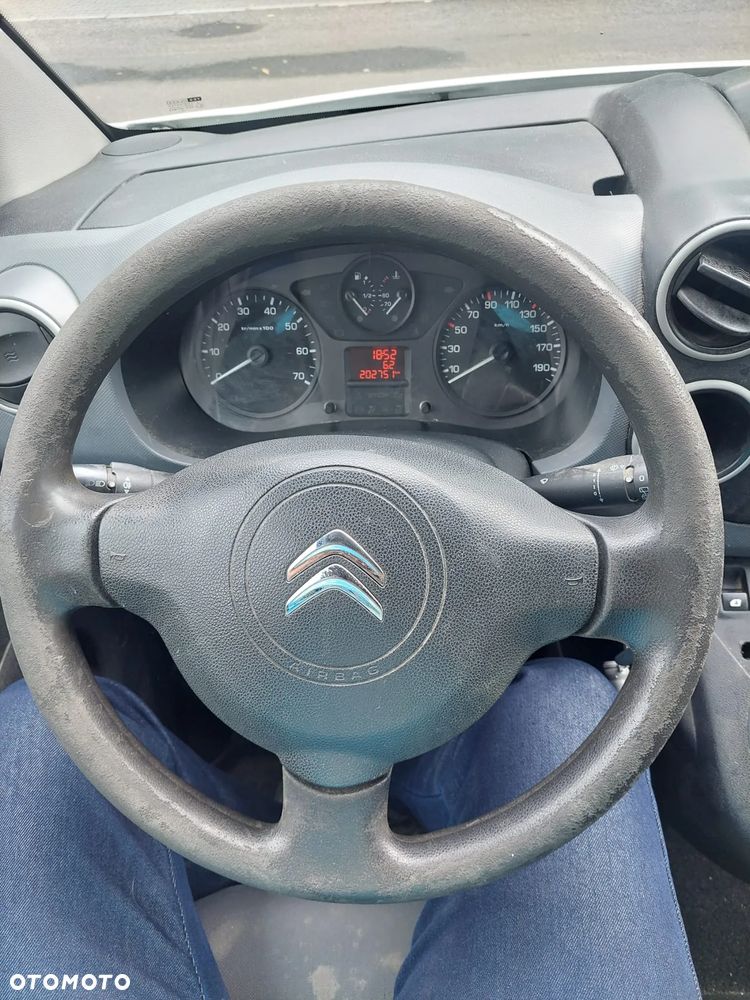 Citroën BERLINGO - 17