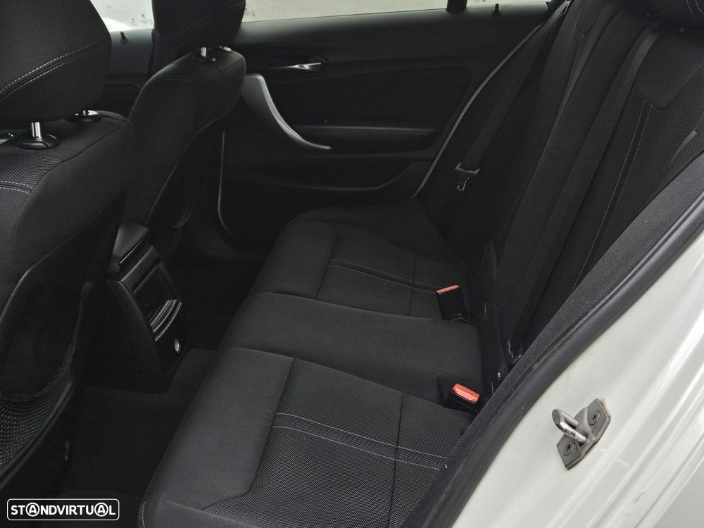 BMW 118 i Aut. Edition Colorvision - 35