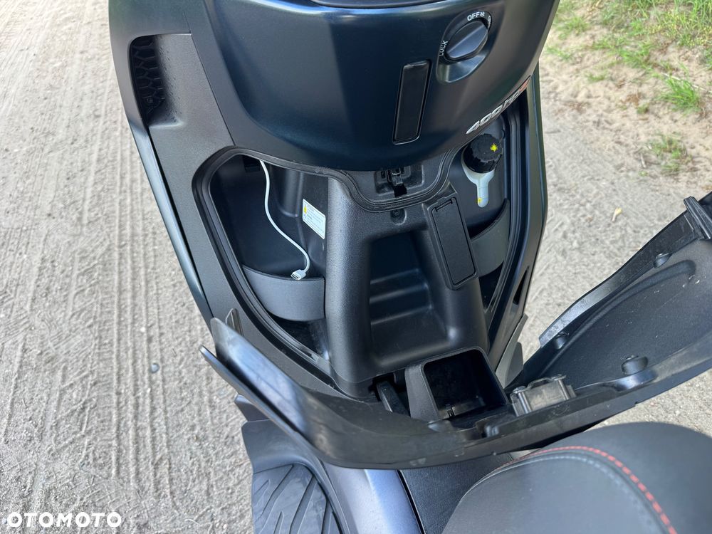 Piaggio Beverly - 8