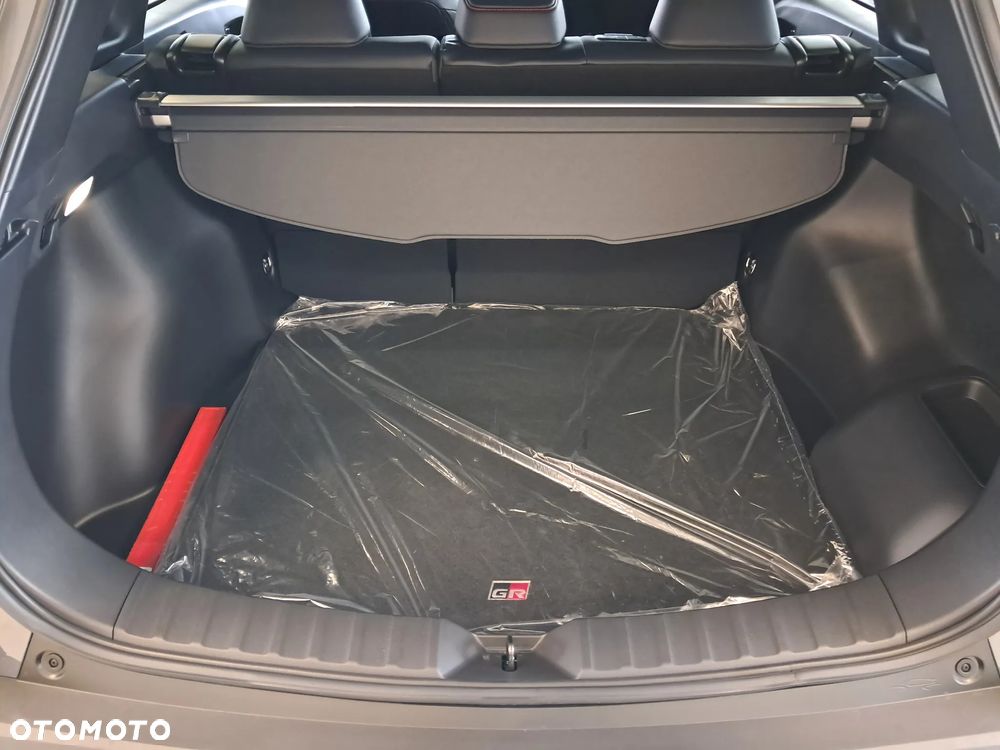 Toyota Corolla Cross 2.0 Hybrid GR Sport - 4