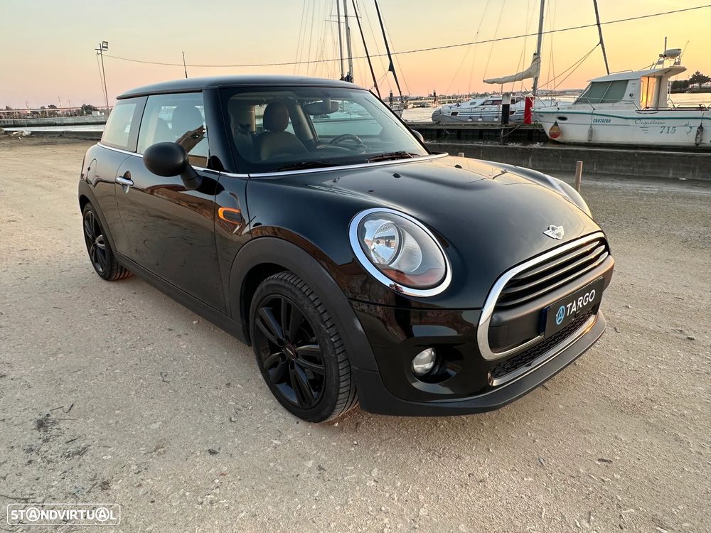 MINI 3 Portas One - 35