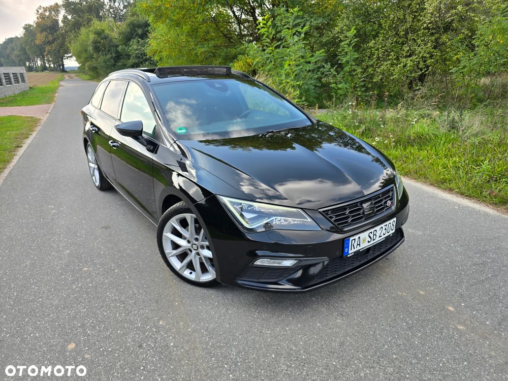 Seat Leon 2.0 TDI DPF DSG FR Black Matt Edition - 1