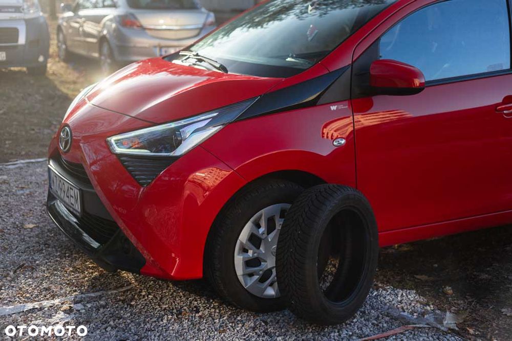 Toyota Aygo x-play connect - 26