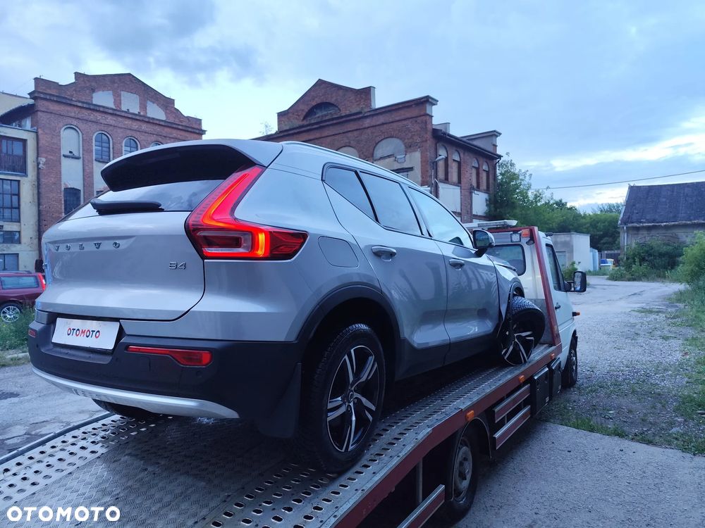 Volvo XC 40 B4 B DKG Plus Bright - 15