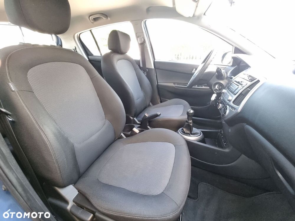 Hyundai i20 1.25 Classic - 10