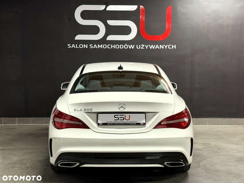 Mercedes-Benz CLA 200 7G-DCT AMG Line - 14