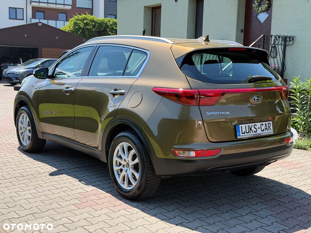 Kia Sportage 1.6 GDI 2WD DREAM-TEAM EDITION - 3