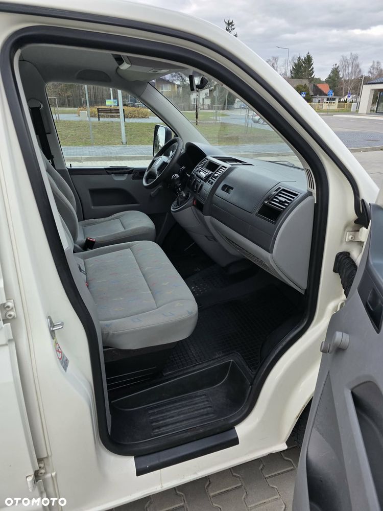 Volkswagen Transporter - 17