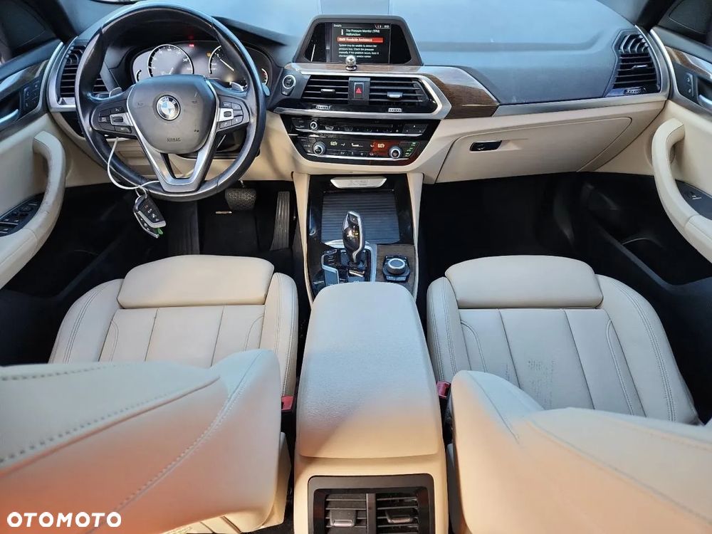 BMW X3 xDrive20i xLine sport - 8