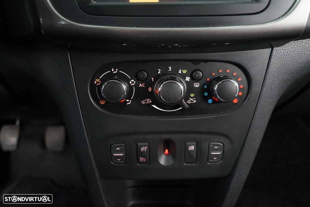Dacia Logan MCV 0.9 TCe Comfort - 29