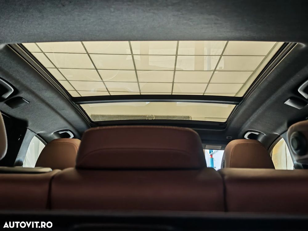 BMW X5 xDrive45e - 36