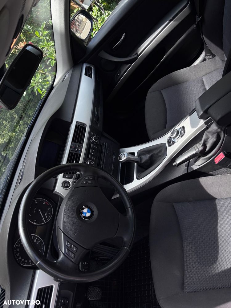 BMW Seria 3 320d DPF - 6