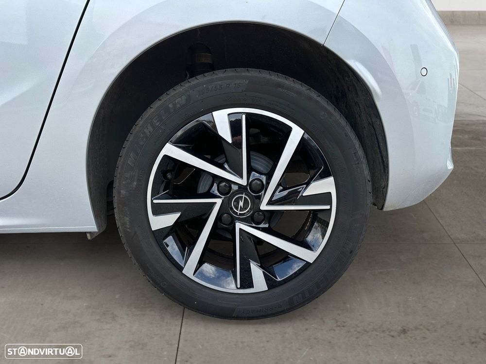 Opel Corsa 1.2 T GS - 15
