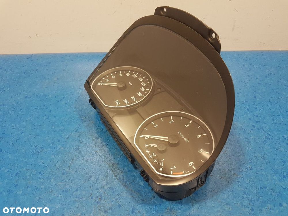 BMW E81 LIFT 2.0 16V N43  LICZNIK 9220941-01 - 3