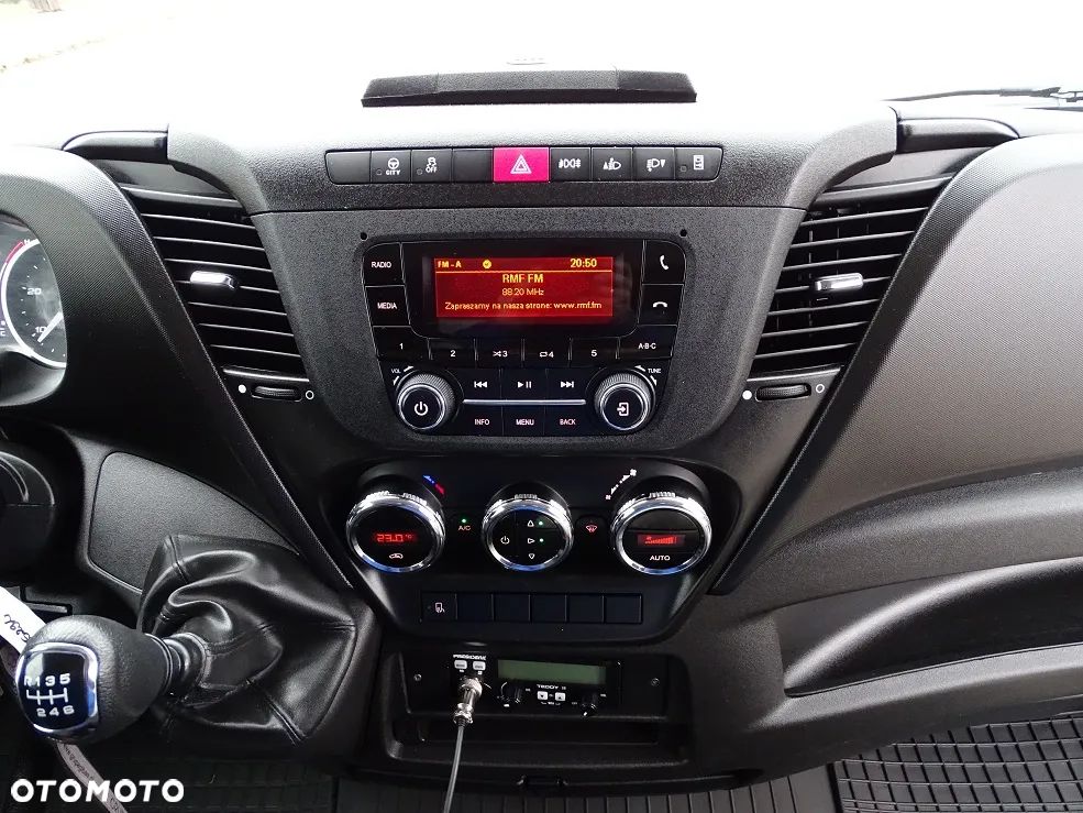 Iveco Daily 35S18 3.0 180 Plandeka 1x FIRANA 10 Ep. 4.90m. REGULACJA WYSOKOŚCI !! JAK NOWY!! Salon PL! 1 Wł. - 27