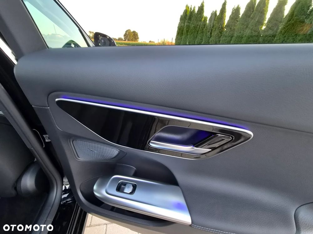 Mercedes-Benz Klasa C 300 de 9G-TRONIC Avantgarde - 11