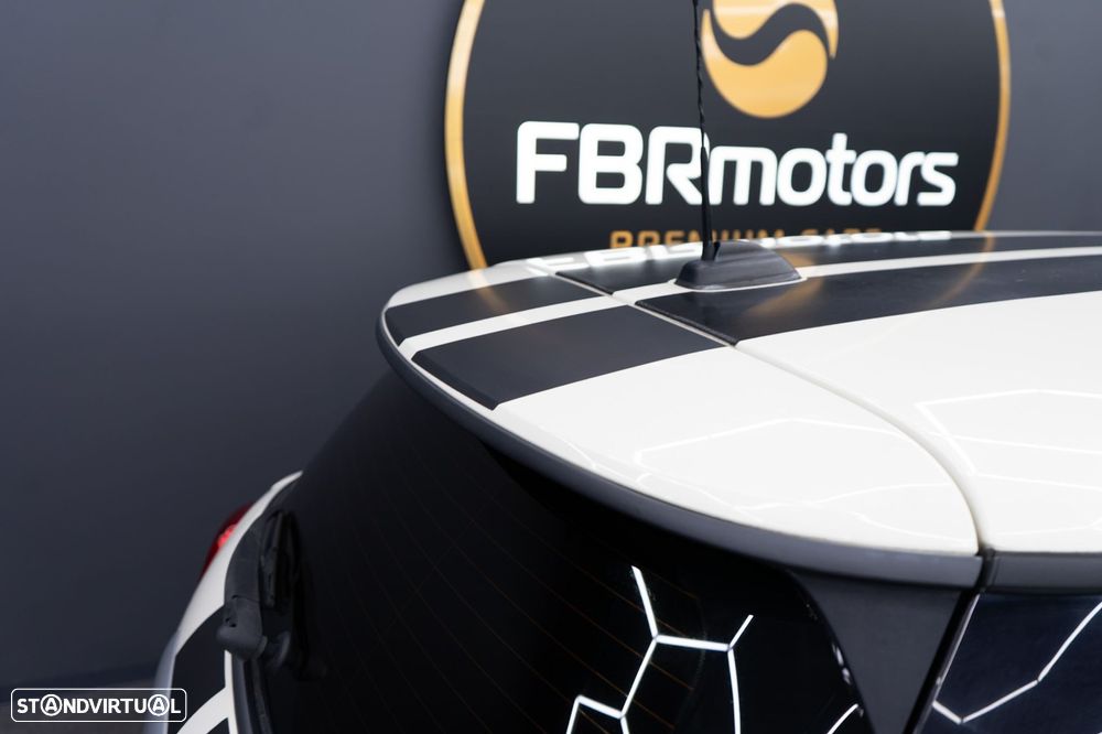 MINI 3 Portas Cooper D - 45