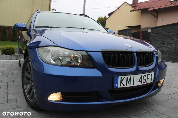 BMW Seria 3 - 25