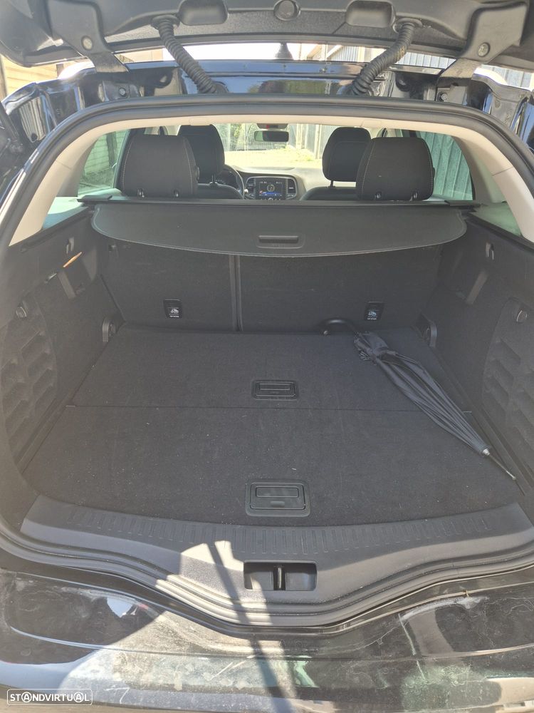 Renault Mégane Sport Tourer 1.5 Blue dCi Limited - 11