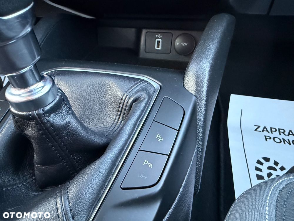 Ford Focus 1.5 EcoBlue Start-Stopp-System COOL&CONNECT DESIGN - 32
