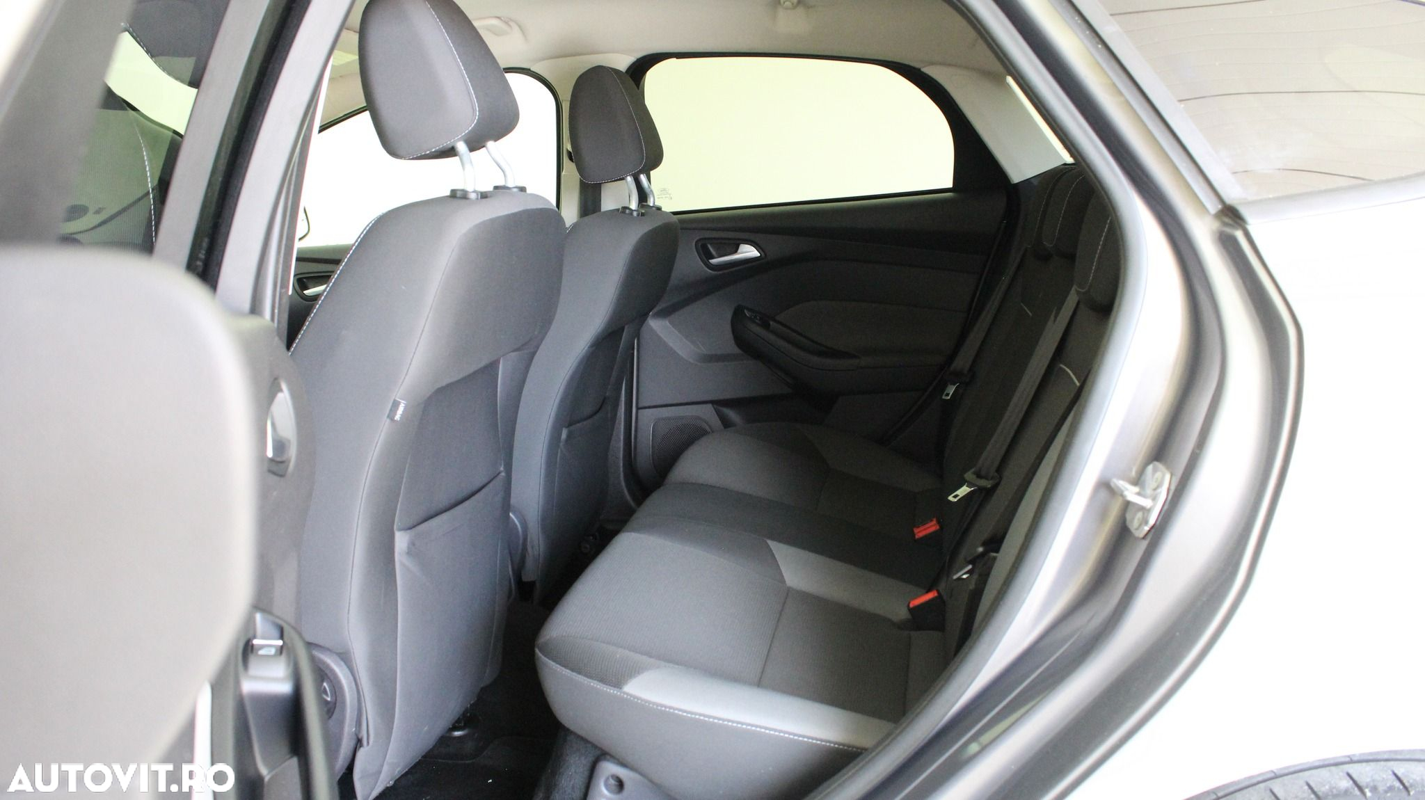 Ford Focus - 9