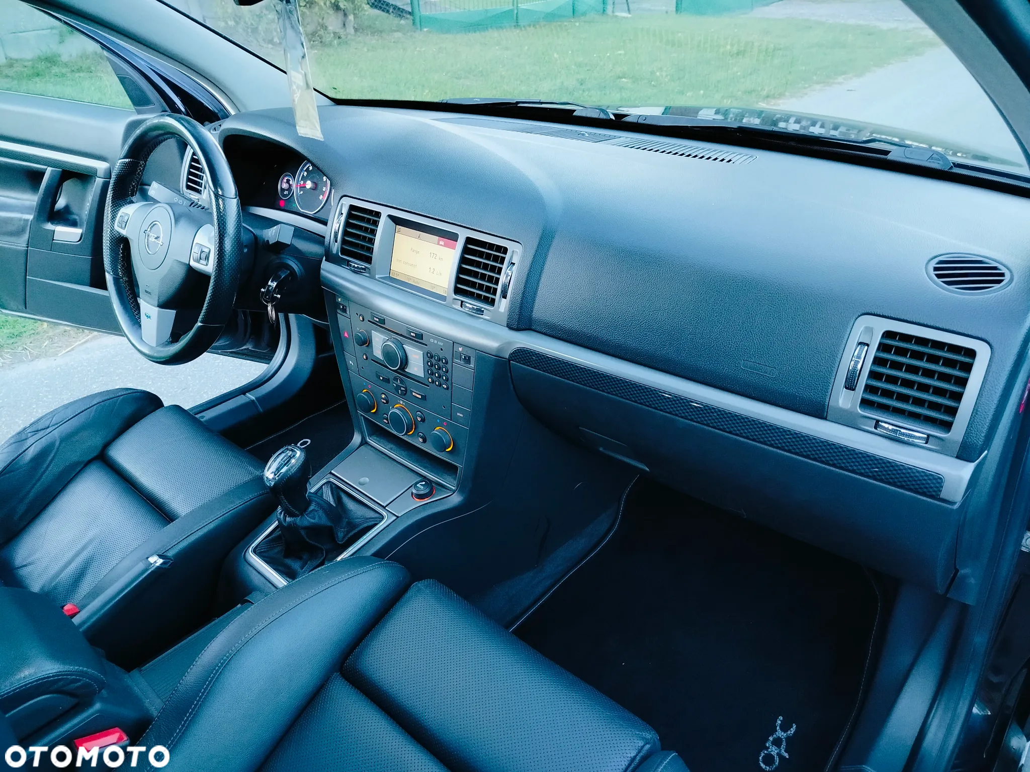 Opel Vectra Caravan OPC - 17