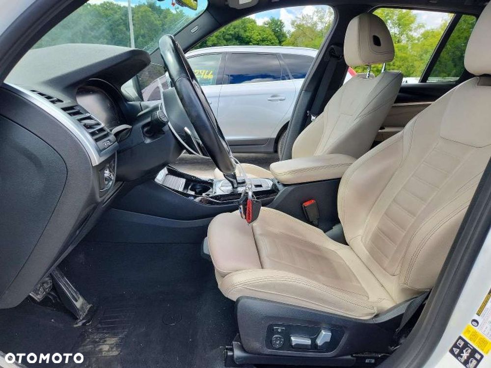 BMW X3 - 8