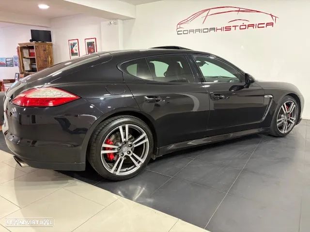 Porsche Panamera 4 Platinum Edition PDK - 9