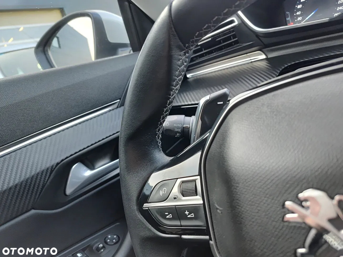 Peugeot 508 1.6 PureTech Allure Pack S&S EAT8 - 26