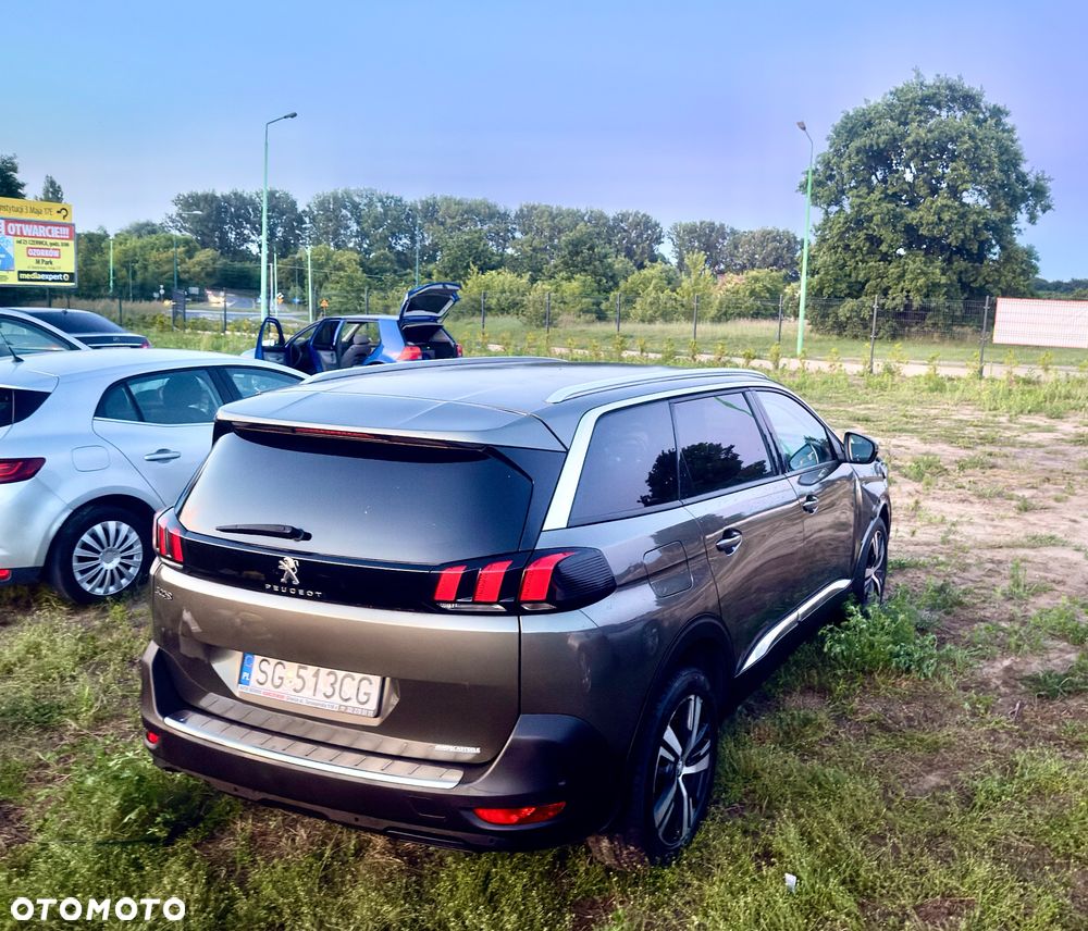Peugeot 5008 - 4