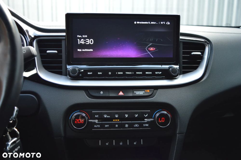 Kia Ceed 1.5 T-GDI Business Line Plus DCT - 27